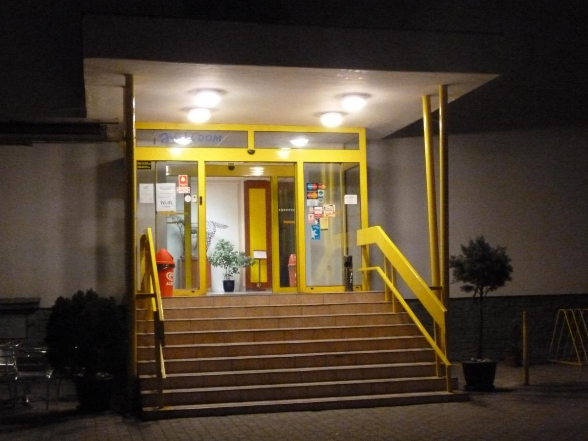 Hotel Jurki Dom Bratislava Bagian luar foto