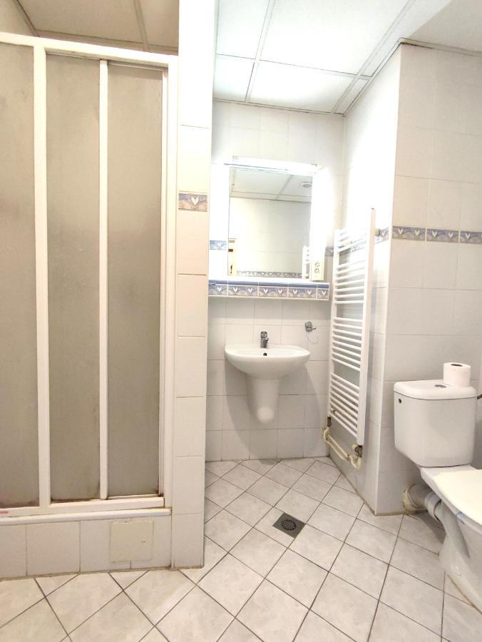 Hotel Jurki Dom Bratislava Ruang foto