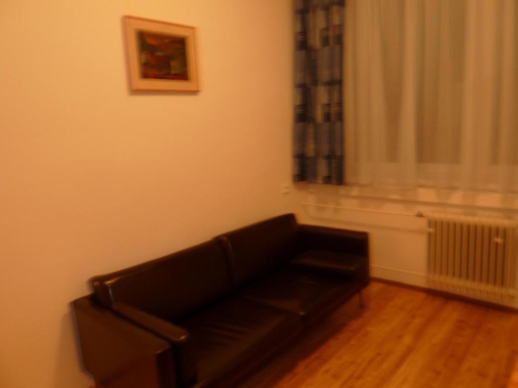 Hotel Jurki Dom Bratislava Bagian luar foto